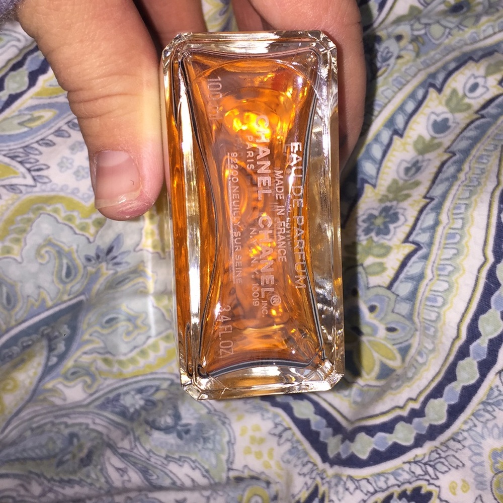 COCO Chanel Mademoiselle Eu de Parfum INTENSE100ml - Picture 5 of 5